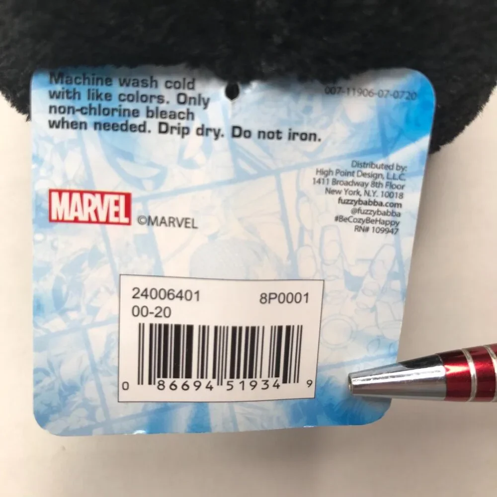 Marvel Children’s Fuzzy Babba Slipper Socks Size S/M 8-13 New